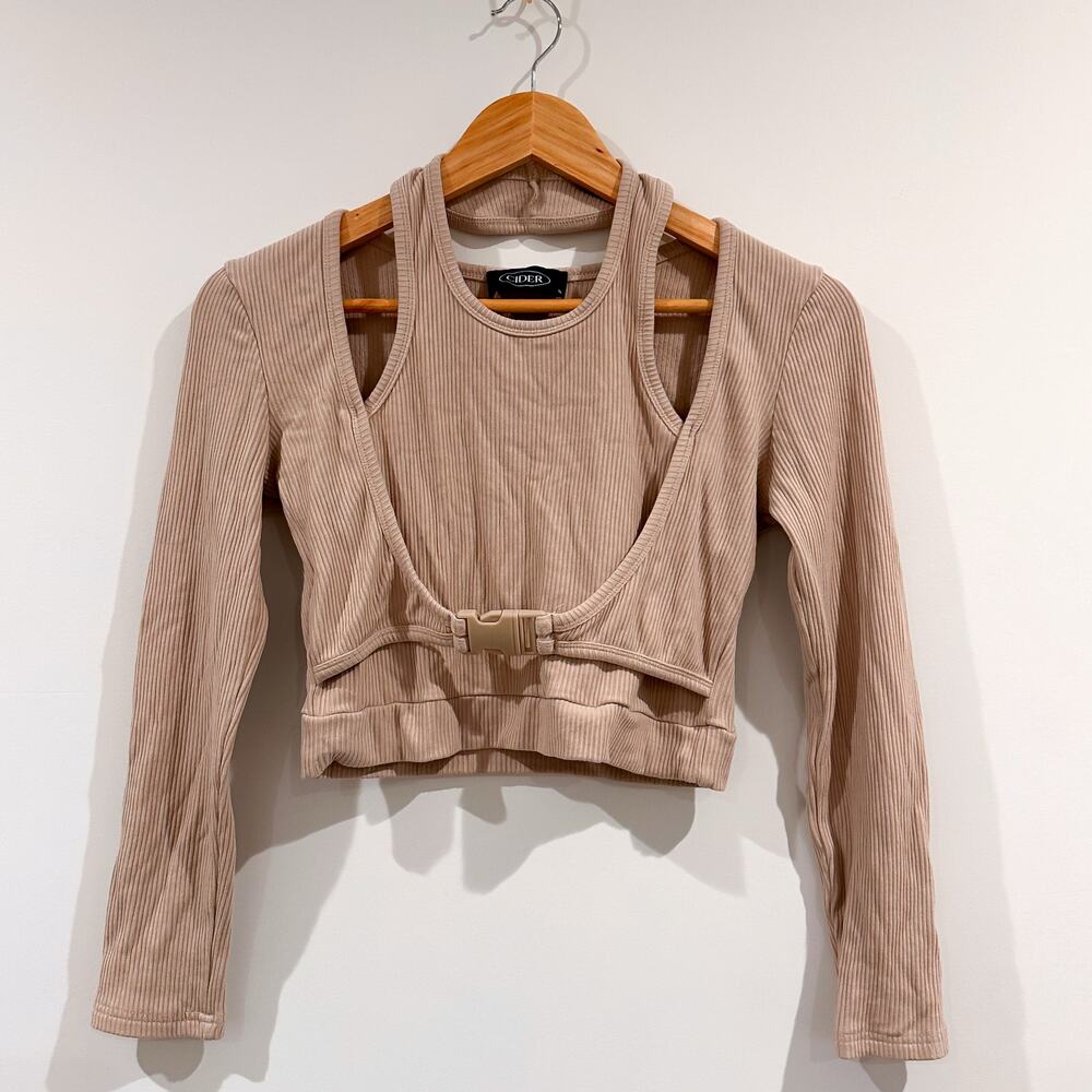 CIDER Ribbed Knit Long Sleeve Buckle Crop Top Beige Small EUC - Picture 2 of 5